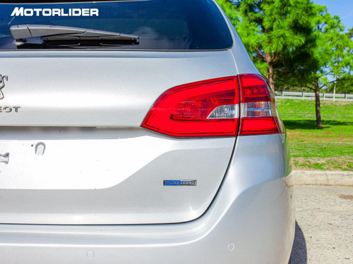Imagen 20 de 25 de Peugeot 308 Active Sw 1.2 At Extra Full | Permuta / Financia