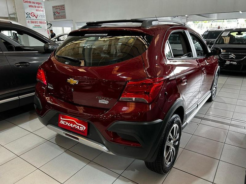 Chevrolet Onix 1.4mt Act