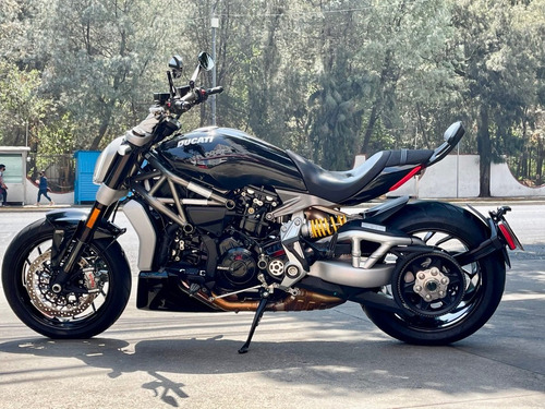 Ducati Diavel 2017