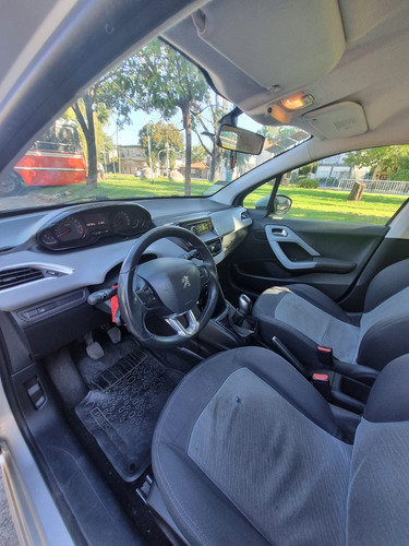 Peugeot 208 1.5 Allure