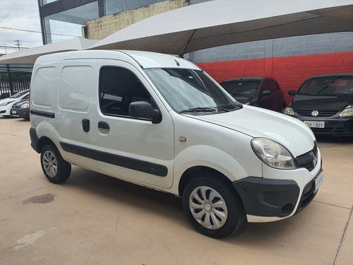 Imagem 2 de 12 de Renault Kangoo Express 2016 1.6 16v Porta Lateral Hi-flex 5p