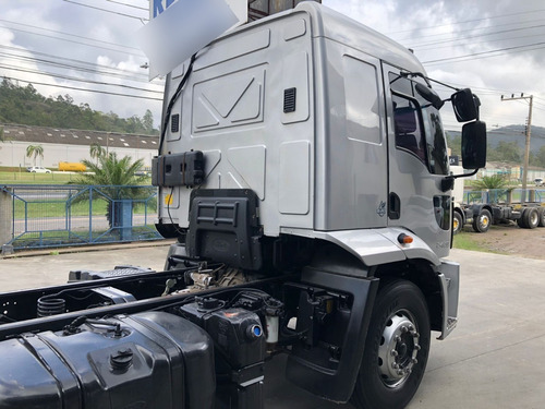 Imagem 6 de 11 de Ford Cargo 2429 Leito