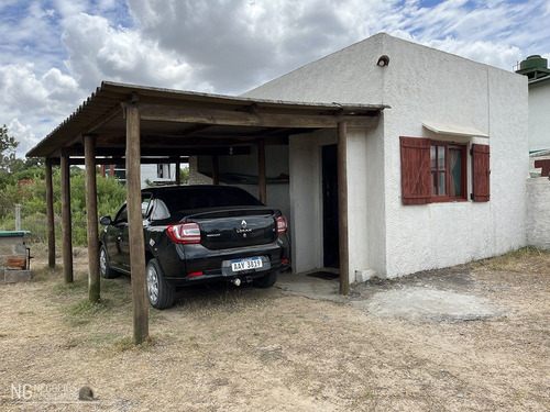 Imagen 20 de 25 de Casa Frente Al Mar En Balneario Argentino