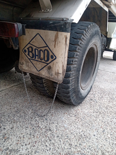 Ford F-700 D Chassis C/cabina Con Caja Volcadora Vivuelco
