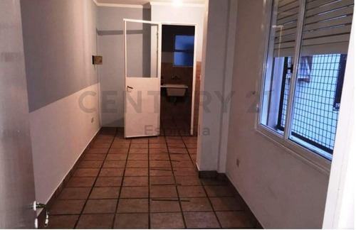 48 E/ 7 Y 8, La Plata - Departamento 4 Dormitorios Y Cochera