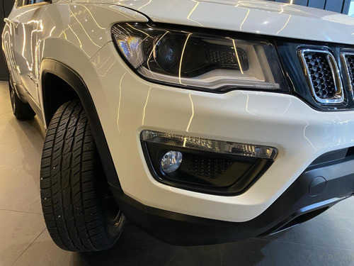 Jeep Compass LONGITUDE D