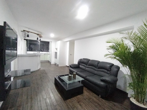 Moderno Apartamento En La Caranta, Edificio El Galeón, Frente Al Mar