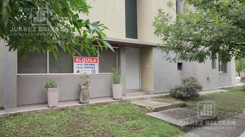 Casa En Alquiler 3 Dorm,3 Baños,cochera Doble,jardin -altos De Manantiales-