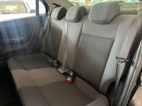 Volkswagen Voyage 1.6 Msi Total Flex 4p