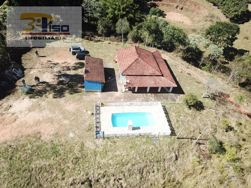 Chácara Em Centro - Pedra Bela - 1425