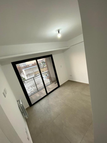Imagen 6 de 17 de Departamento - Moron