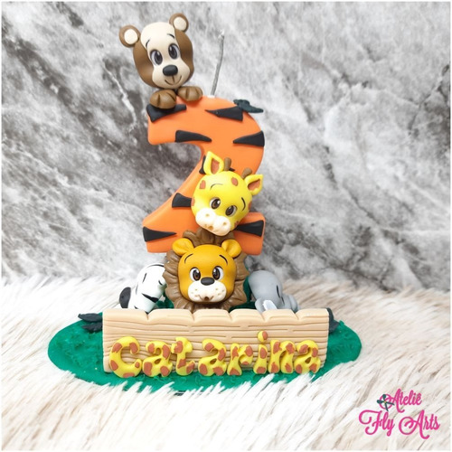 Imagem 7 de 10 de Topo De Bolo Personalizado Biscuit Aniversario Safari Vela