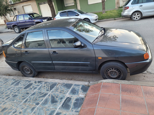 Volkswagen Polo Classic 1.6 Mi