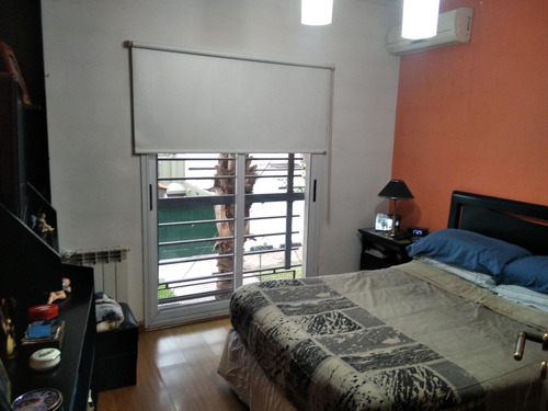 Venta Depto De Cinco Amb Con Cochera En Ramos Mejia Sur