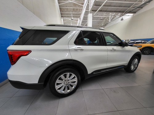 Imagen 10 de 14 de Ford Explorer Limited 3.5 At