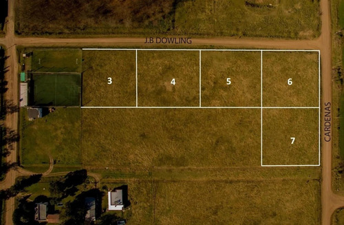 Se Vende 3 Lotes De 2.137 C/u (47.50 X 45 Mts ) Carmen De Areco A 500 Mts De La Autopista Y En Breve Va Ser La Segunda Entrada A La Ciudad.