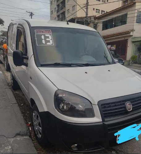Imagem 1 de 15 de Fiat Doblo Cargo 2013 1.4 Flex 4p