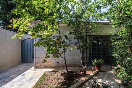 Imagem 9 de 15 de Casa À Venda No Brooklin, 3 Dormitórios E 1 Suíte. - Mc10265