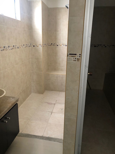 Imagen 8 de 25 de Venta De Un Hermoso Y Espectacular Apartamento En Pinares!!!