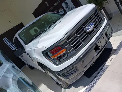 Ford F-150 F-150 DOBLE CABINA 4X4 V6