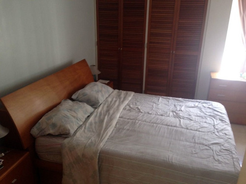 Venta De Apartamento En La Urbina, Parte Alta