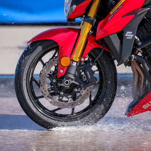 Imagen 7 de 9 de Caucho Para Moto Michelin 120/70 Zr 18 (59w) Road 5 Gt F Tl