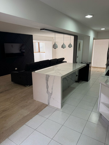 Apartamento En Venta Terrazas Del Avila Caracas 121 M2