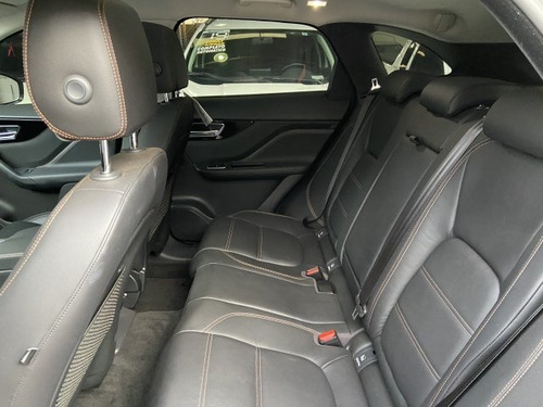 Imagem 7 de 15 de F-pace 2.0 16v Ingenium Prestige Awd 4p Automático