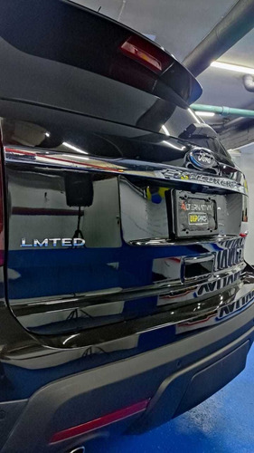 Imagen 10 de 16 de Ford Explorer Limite