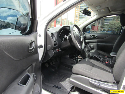 Nissan Frontier Np300