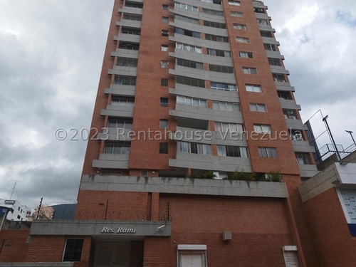 Apartamento En Venta En La Campiña Caracas 24-11983