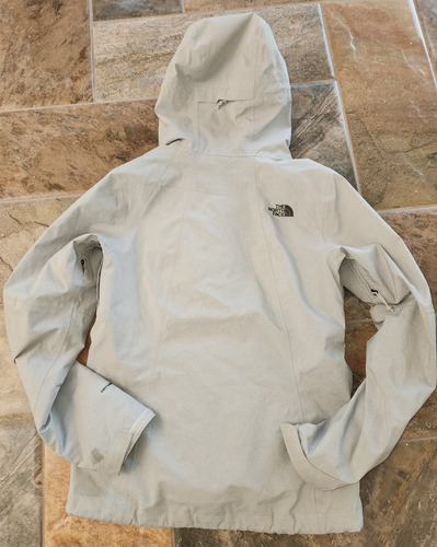 Chamarra Northface 2 En 1 Dryvent Termoball (Usado)
