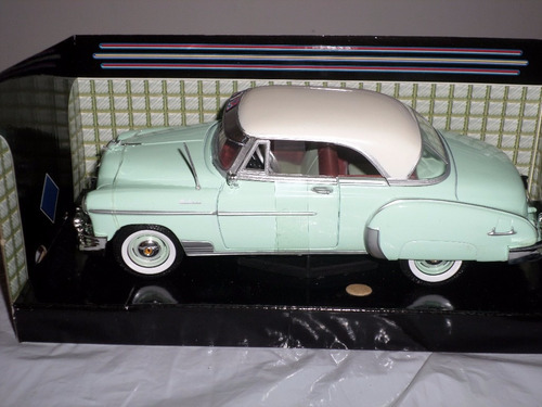 Carro  Escala 1:24 Chevy Bel Air 1950