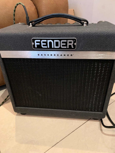 Amplificador Fender Bassbreaker 007