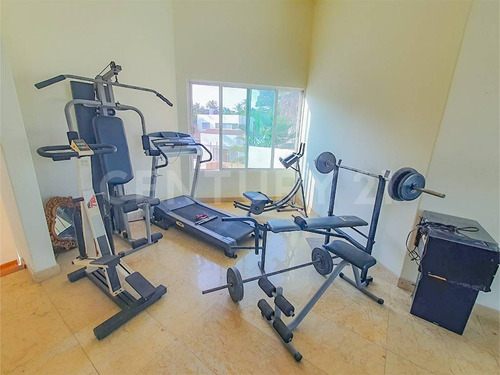 Casa De 664 M2 En Sumiya Jiutepec Morelos $10,800,000.00 Mxn