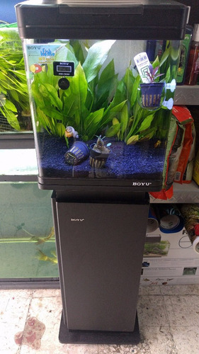 Imagen 2 de 6 de Gabinete Rectangular Para Acuario Ms320 20lt 32x21x75cm Boyu