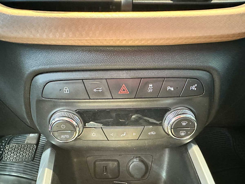 Chevrolet Onix plus 1.0T Premier At