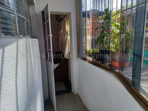 Apartamento En Venta En La Campiña 25-18032 Yf