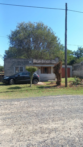 Casa A Terminar Con Excelente Local Ambos Independientes Liquidoooo !!! Precio Final Con Todos Los Gastos Incluidos