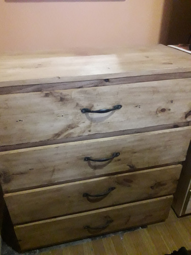 Cajonera De Pino Estilo Campo Marrón Claro (Usado)