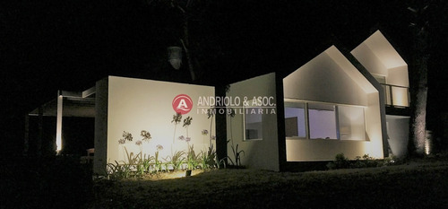 Casa En Barrio Privado Zona De Jose Ignacio - Ref: 6687