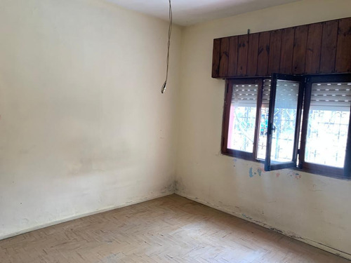 Imagen 13 de 14 de Casa 3 Ambientes, Con Deposito En Villa Luzuriaga.