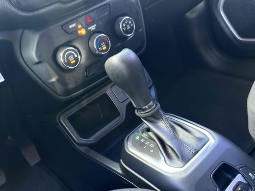 Jeep Renegade 1.8 16V FLEX 4P AUTOMÁTICO