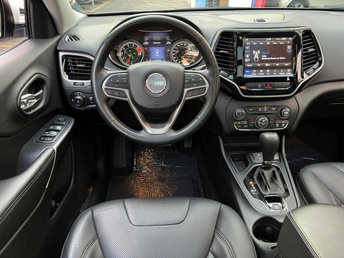 Imagen 8 de 15 de Jeep Cherokee 2.4 Limited Plus