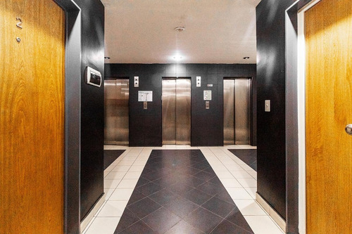 Imagen 2 de 20 de Venta-oficina - 4 Ambientes- Tribunales-lavalle Y R.peña ! Oportunidad!