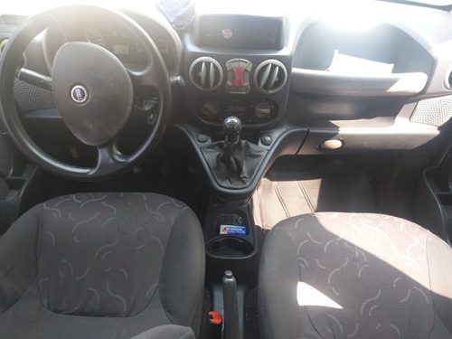 Imagem 11 de 13 de Fiat Doblo 2006 1.8 Elx Flex 5p