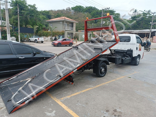 Kia Bongo Ano 2015 Com Plataforma 5,0m Com Ar