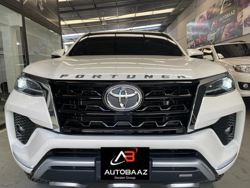 Imagen 2 de 9 de Toyota Fortuner Platinum Automatica 4x4