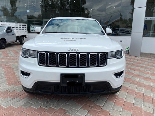 Imagen 3 de 12 de Jeep Grand Cheroke 2018 Laredo V6 Aut Tela Eng $ 103,600