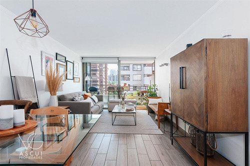 Depto En Venta Las Condes 2 Dorm, 2 Baños. Excelente Estado
